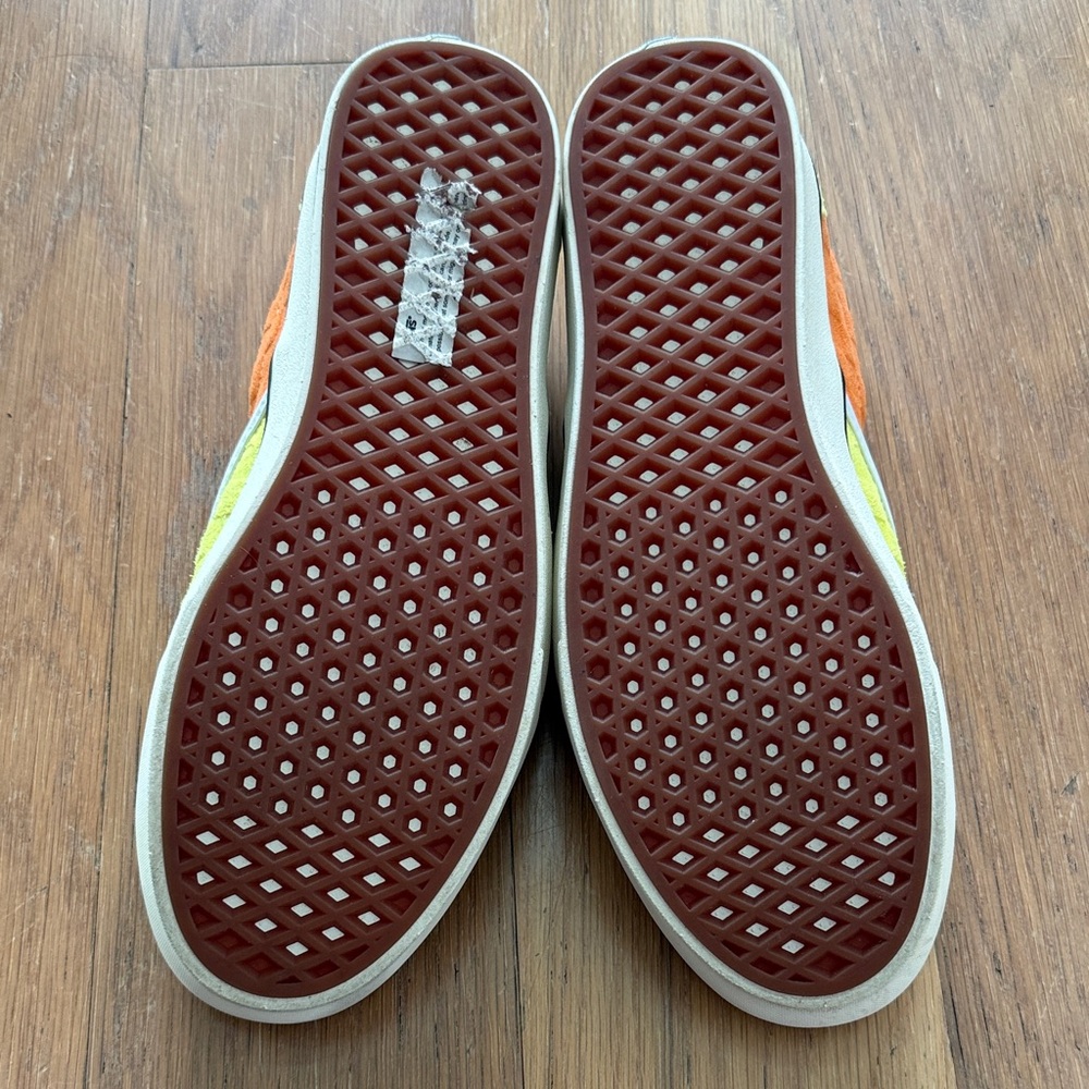 Vans x Penn Yellow and Orange Comfy Cush - Picture 5 of 7